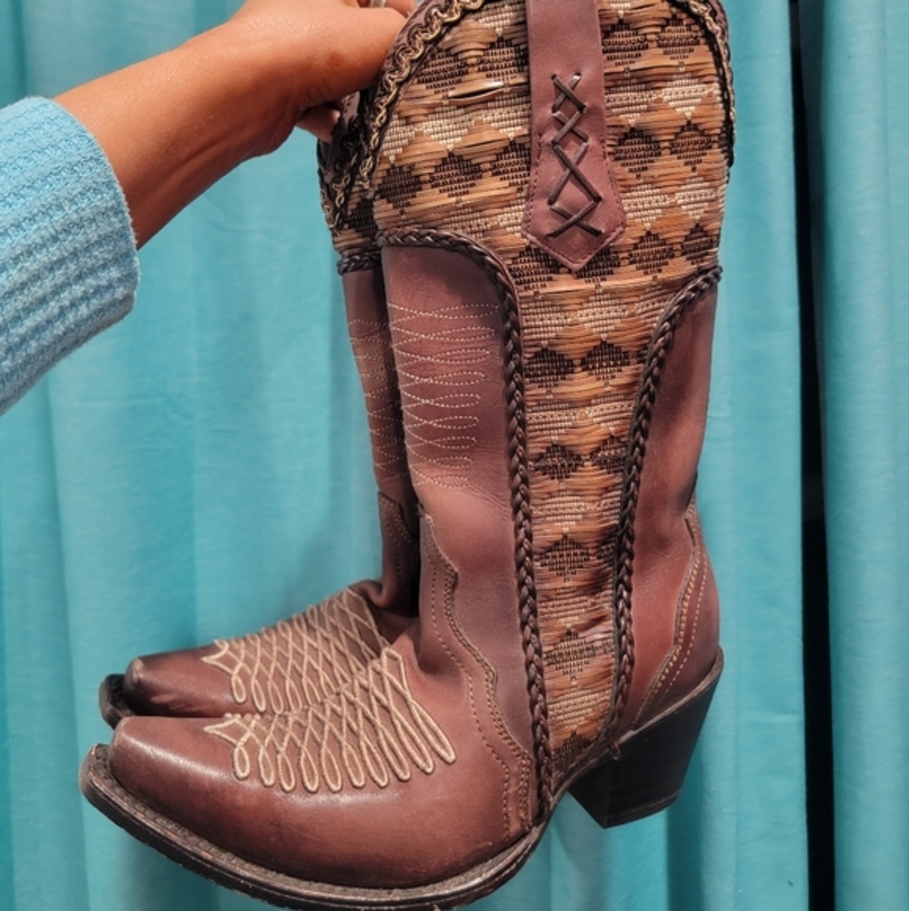Corral boots - Picture 3 of 6
